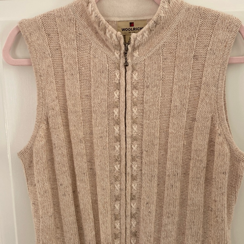 Woolrich Women’s Zip Up Knit Sweater Vest. Wool Blend. Size Medium